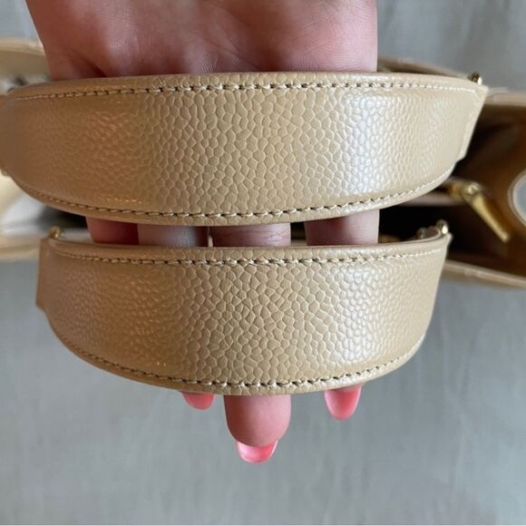 Chanel classic beige caviar grand shopping tote GST shoulder bag - Picture 6 of 13